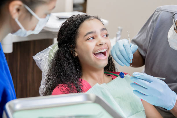 Best Emergency Tooth Extraction in Level Park Oak Park, MI